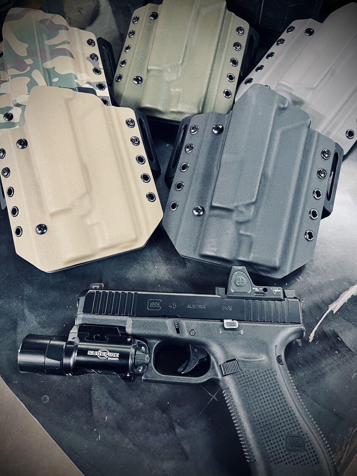 Glock - OWB - Light - Holster