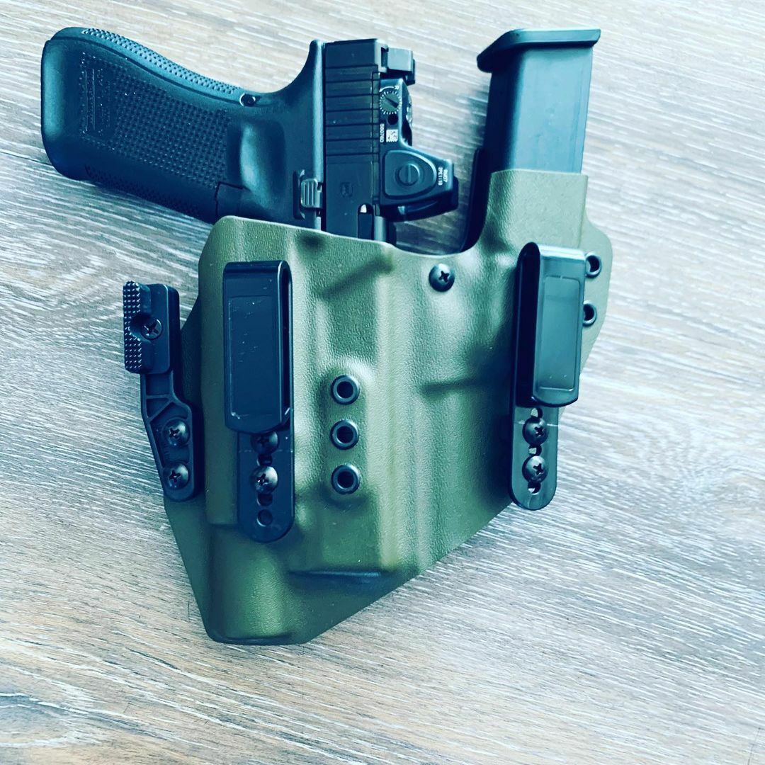 Glock - Surefire X300U/Turbo Sidecar Holster