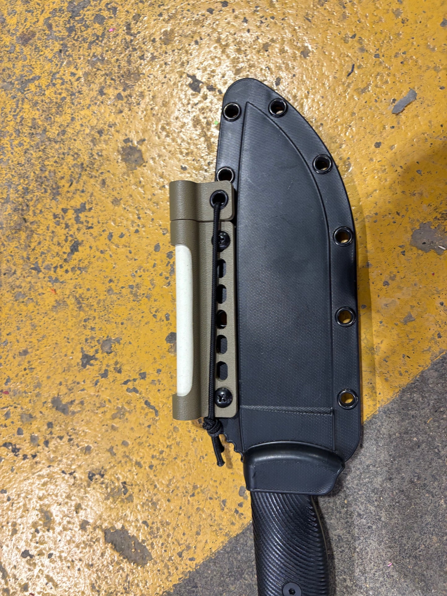 Universal Sharpening kit - Sheath Ceramic Rod Loop