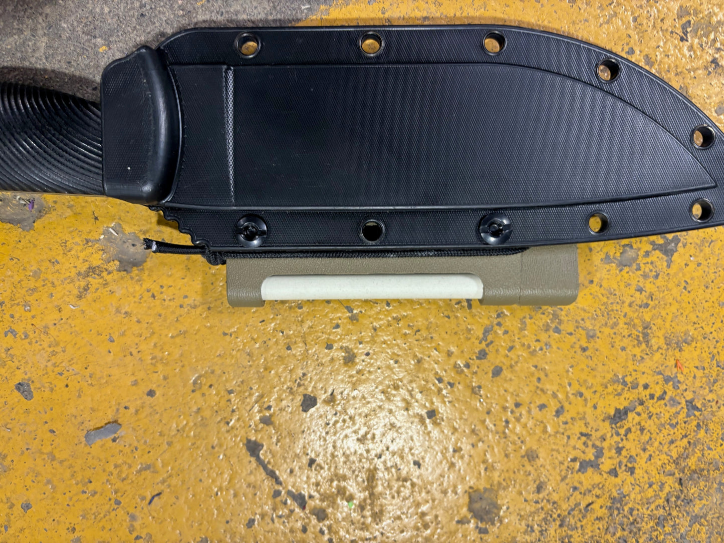 Universal Sharpening kit - Sheath Ceramic Rod Loop