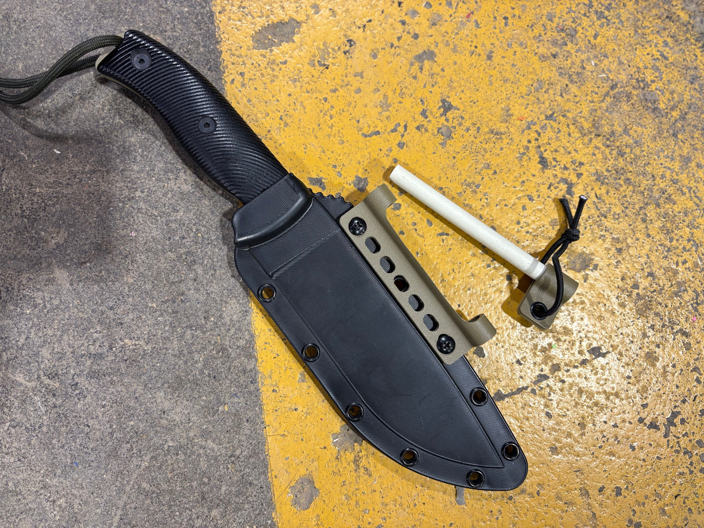 Universal Sharpening kit - Sheath Ceramic Rod Loop