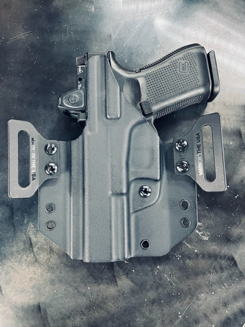 Glock Outside the Waistband Holster