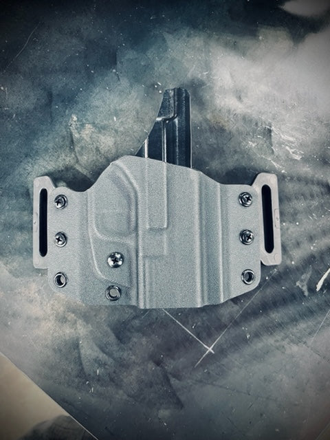 Springfield Armory Outside the Waistband Holster