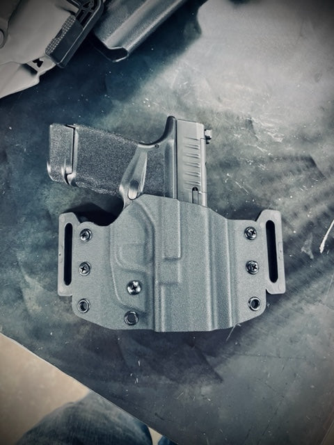 Springfield Armory Outside the Waistband Holster