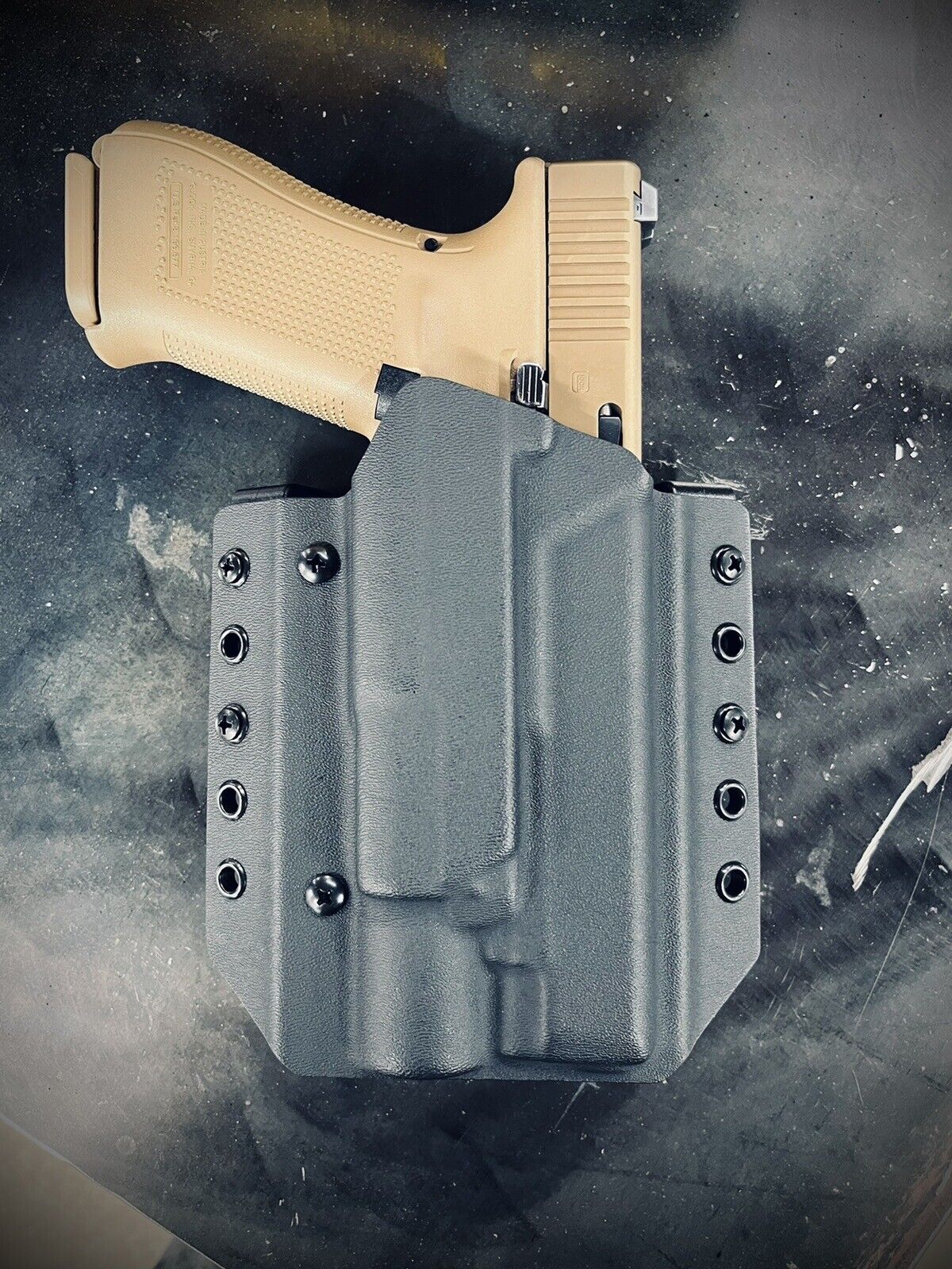 Glock -  OWB - Light - Holster