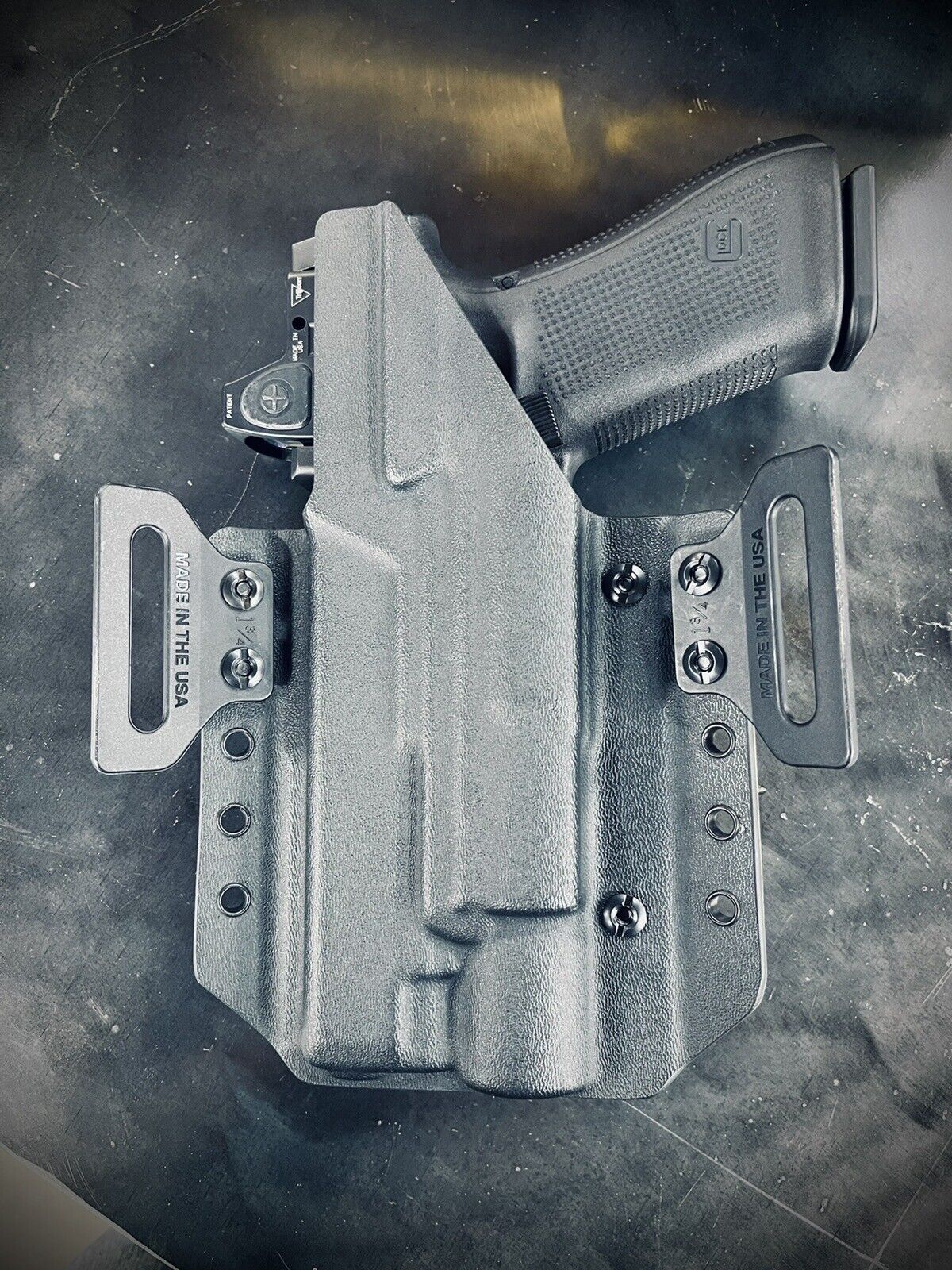 Glock -  OWB - Light - Holster