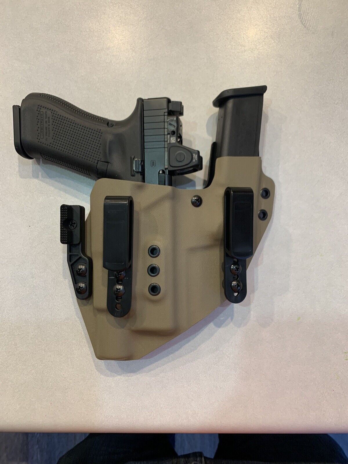 Glock  - Surefire X300U/Turbo Sidecar Holster