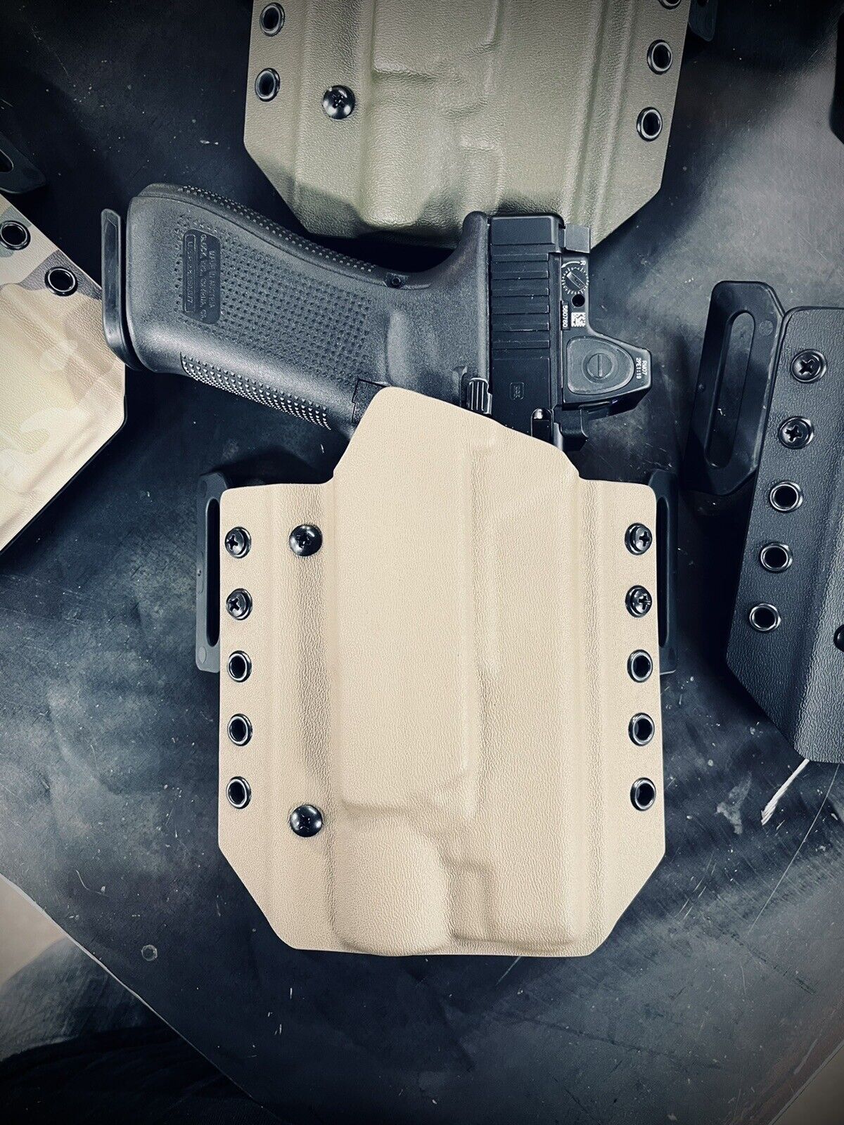 Glock -  OWB - Light - Holster