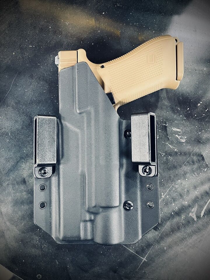 Glock -  OWB - Light - Holster