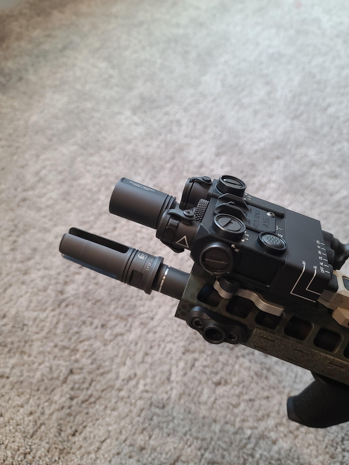 SureFire SOCOM 3-Prong Flash Hider